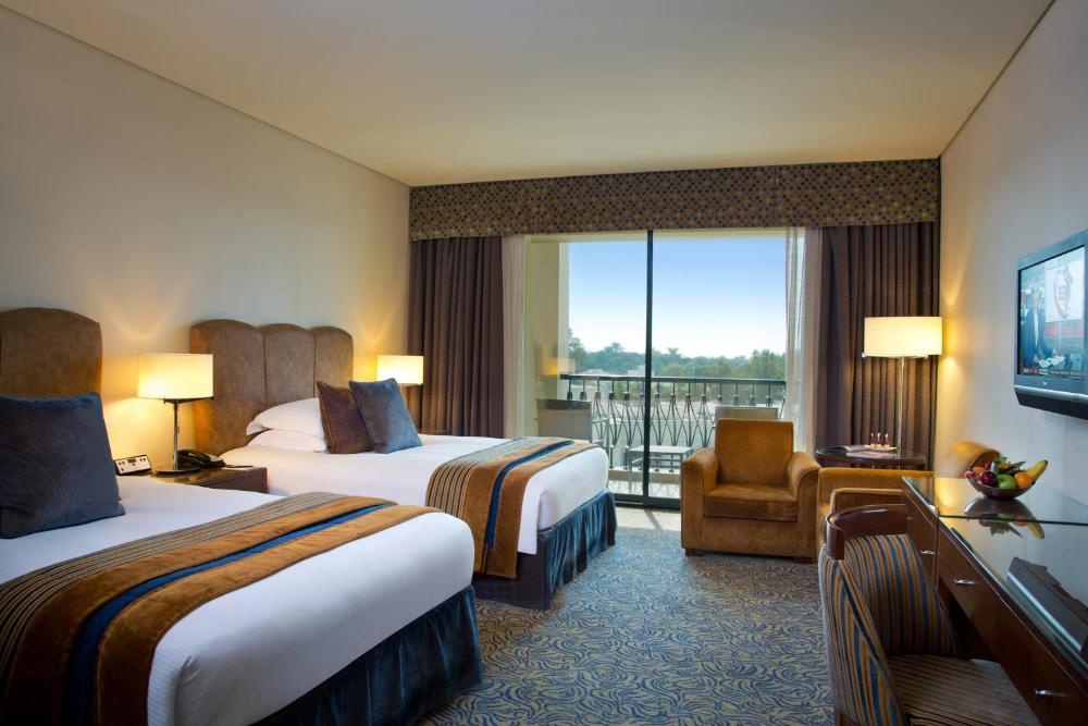 Al Ain Rotana Gambar 29
