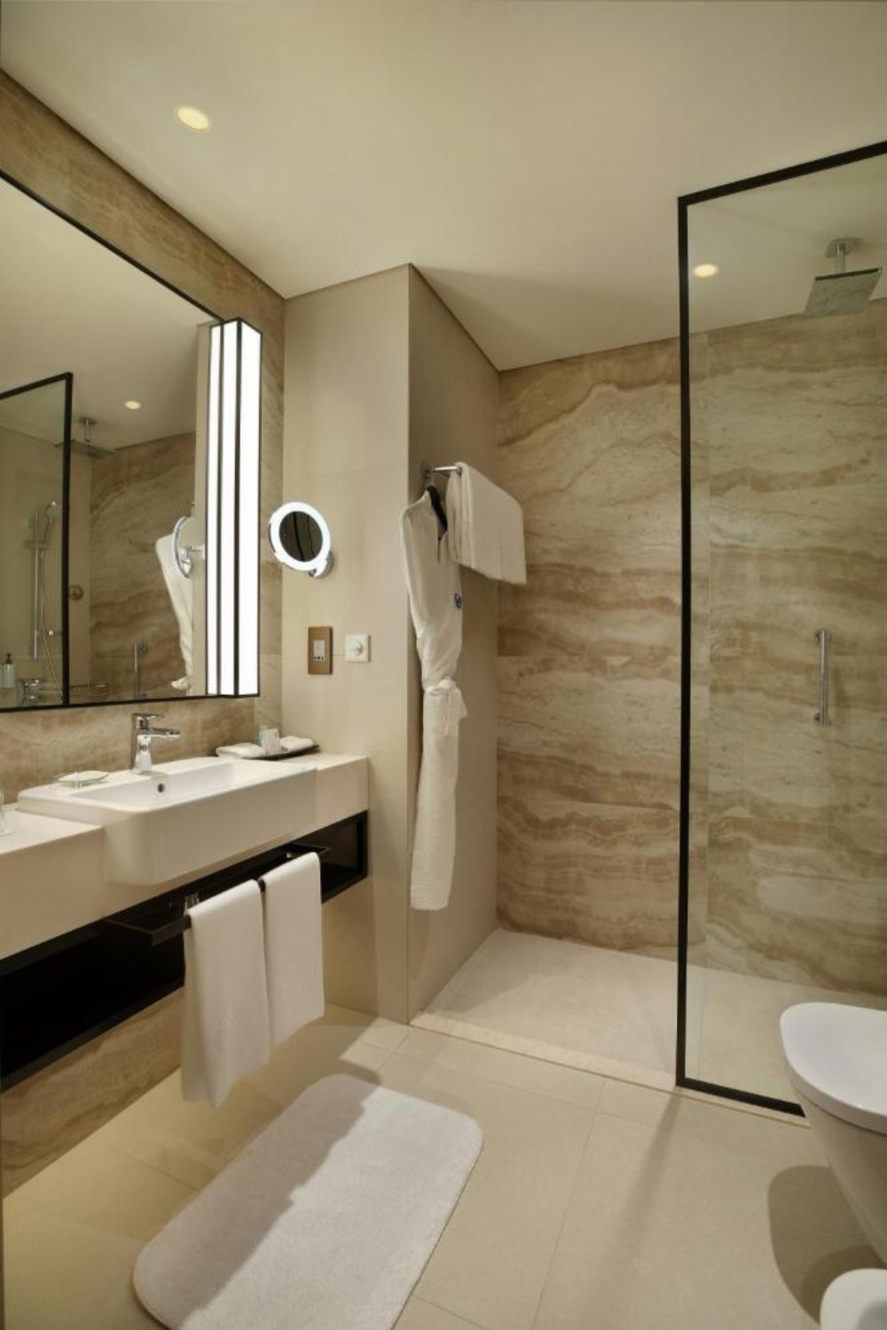 Al Ain Rotana Gambar 40